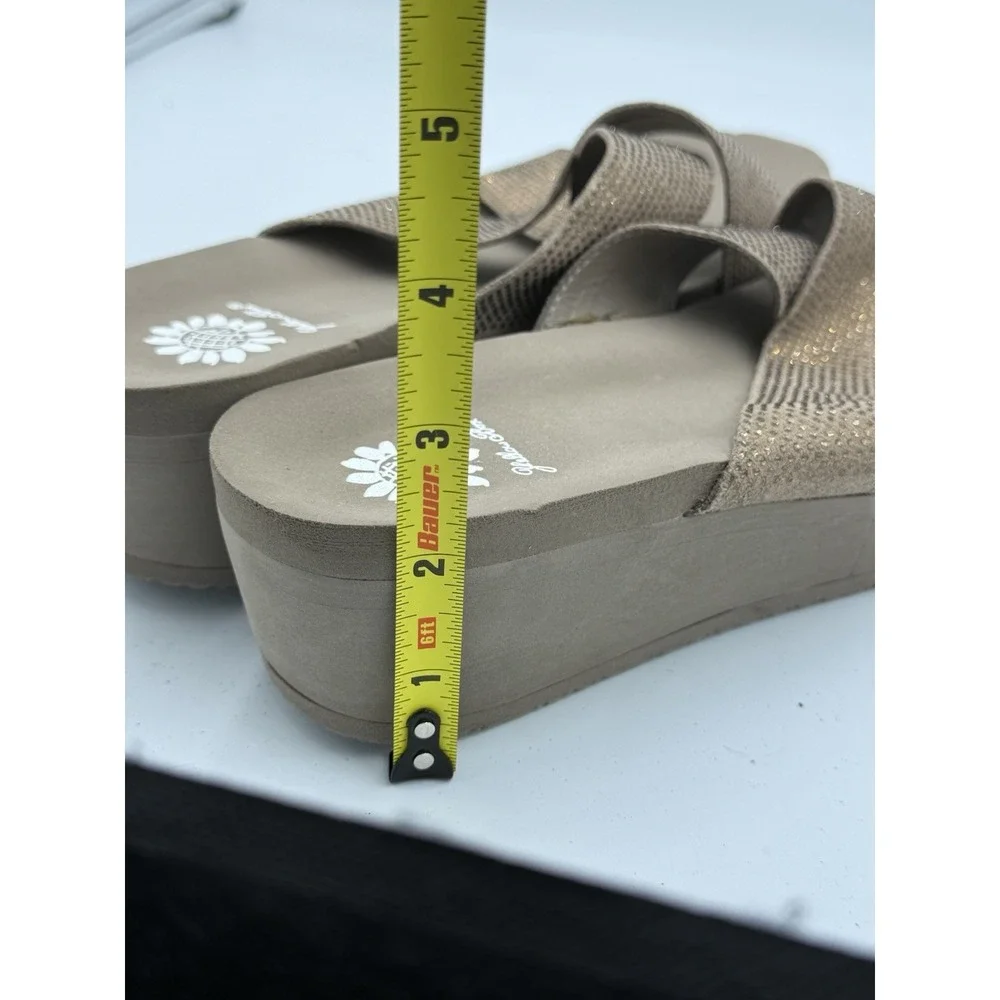 Yellow Box Jello Rhinestone Flip Flops Wedge Sandals Beige Tan Women's Size 9.5 - Picture 9 of 11